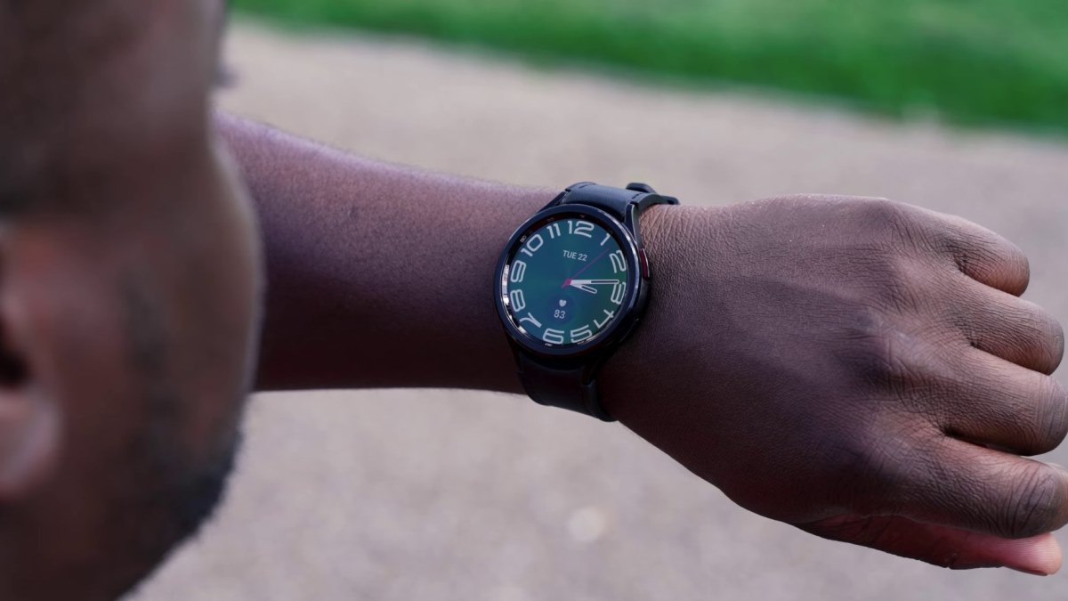 سامسونگ به‌روزرسانی وان یو آی 8 واچ را برای گلکسی واچ 6 عرضه کرد