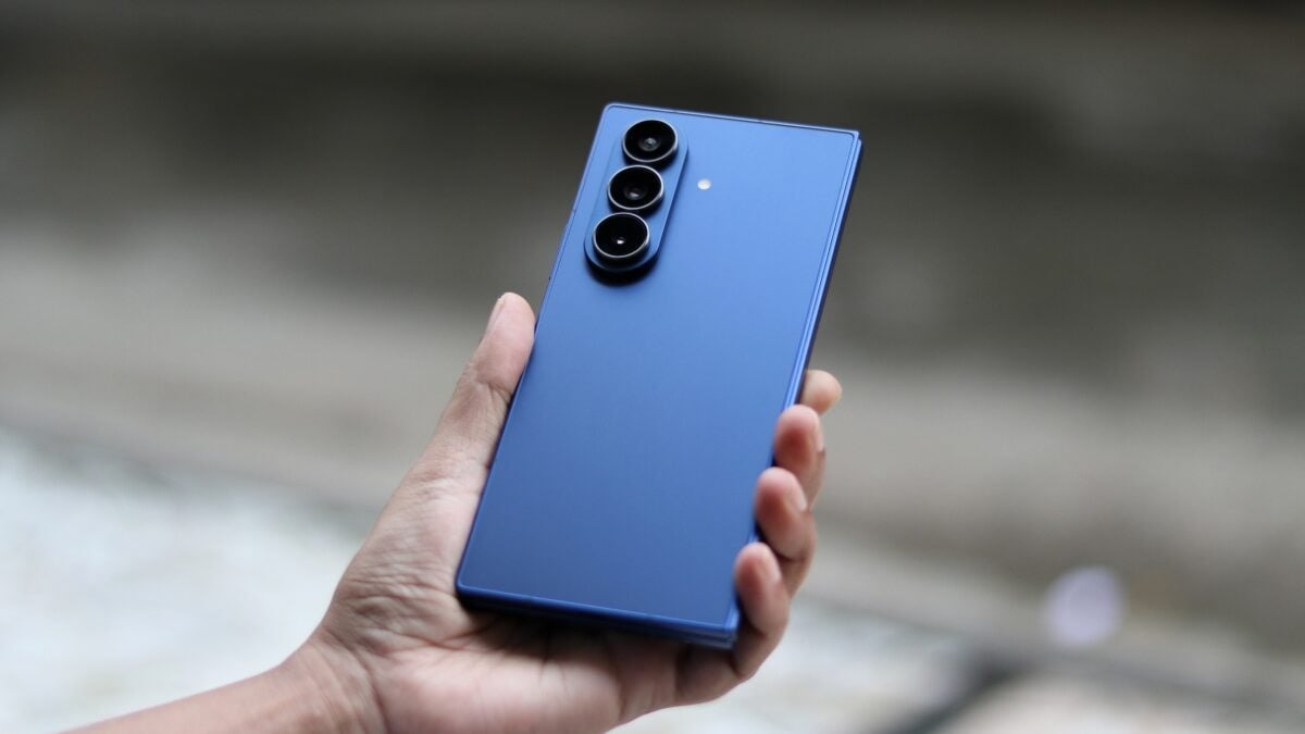 وان یو آی 8.5 انتقال eSIM از آیفون به گلکسی را ساده‌تر می‌کند