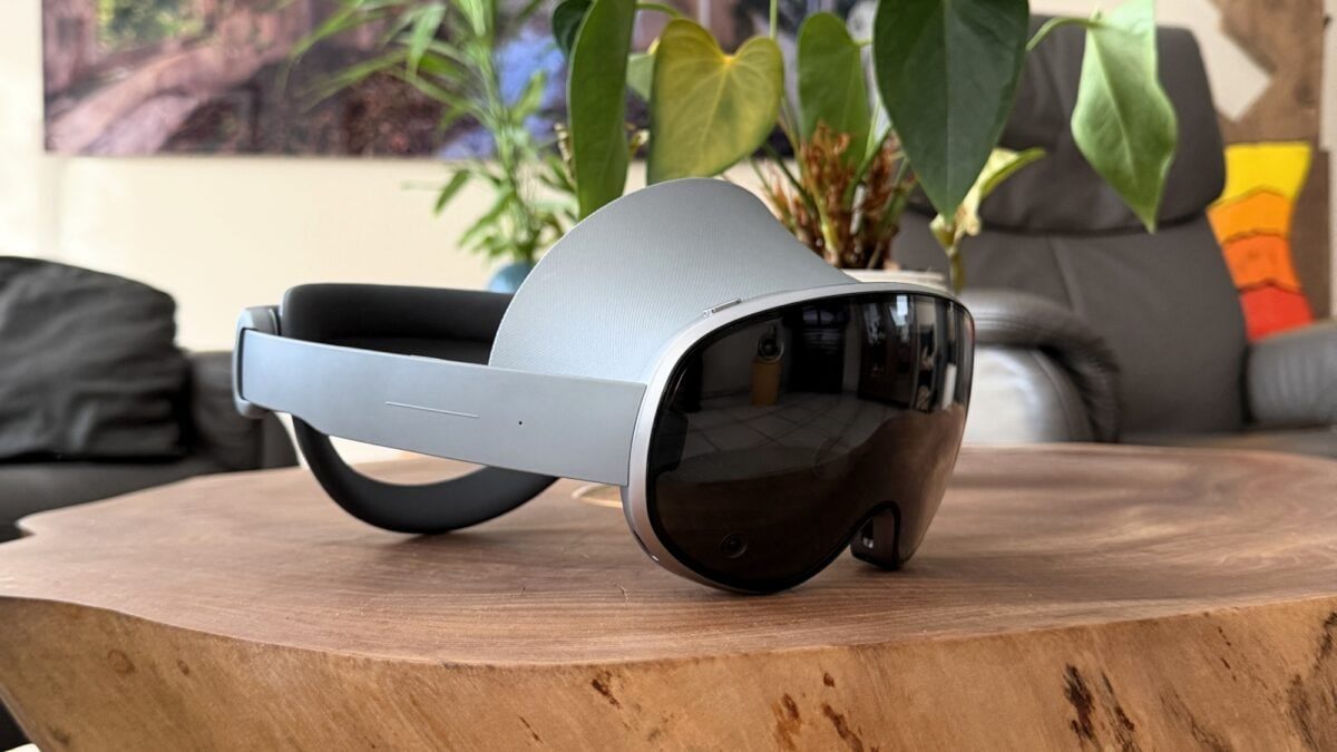 گلکسی ایکس آر