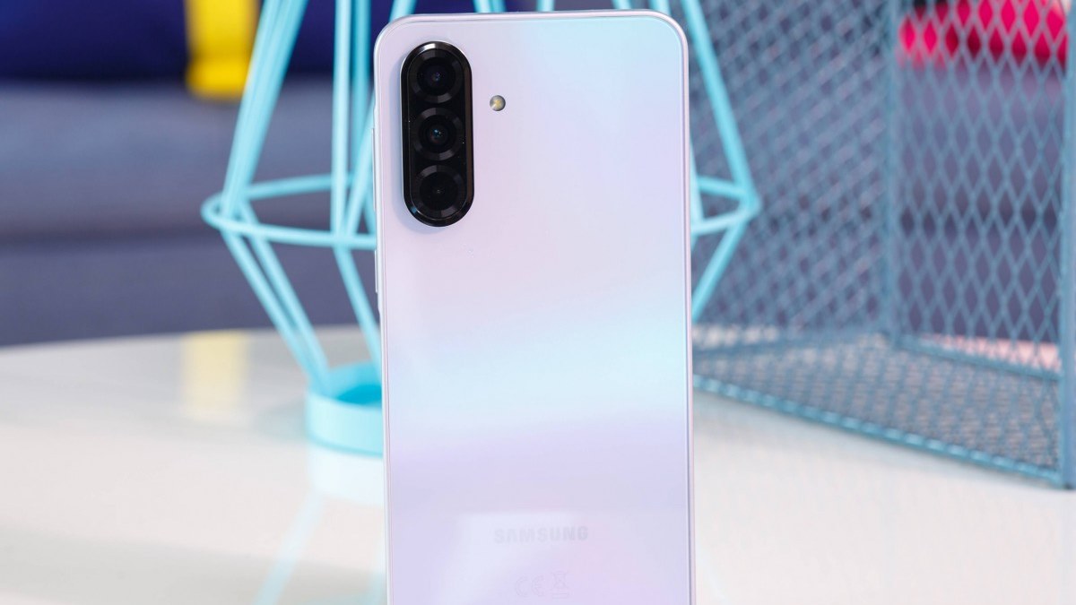 این گوشی سامسونگ با مشخصات مهم در گیک‌بنچ دیده شد