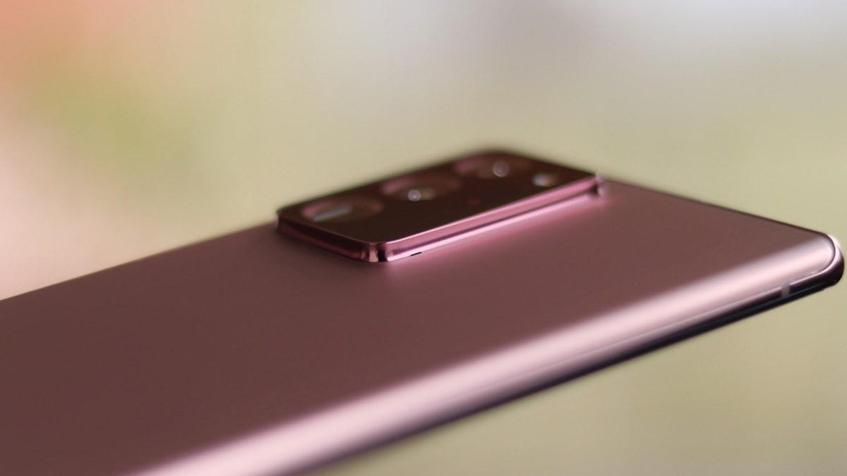 چگونه گلکسی نوت 20 اولترا هنوز هم از تمام گوشی‌های پرچمدار سامسونگ برتر است؟