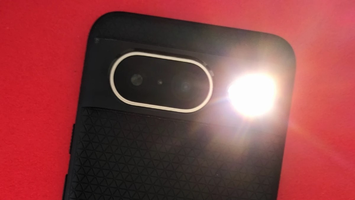 چراغ قوه گوشی