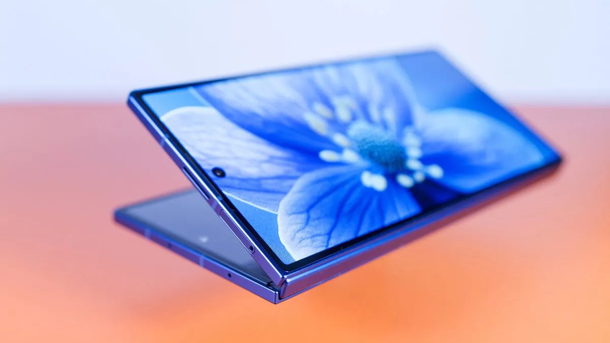 گلکسی زد فولد 8