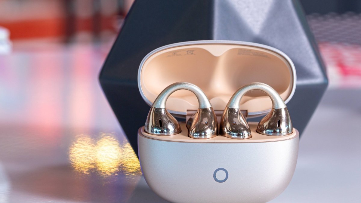 ریلمی بادز کلیپ